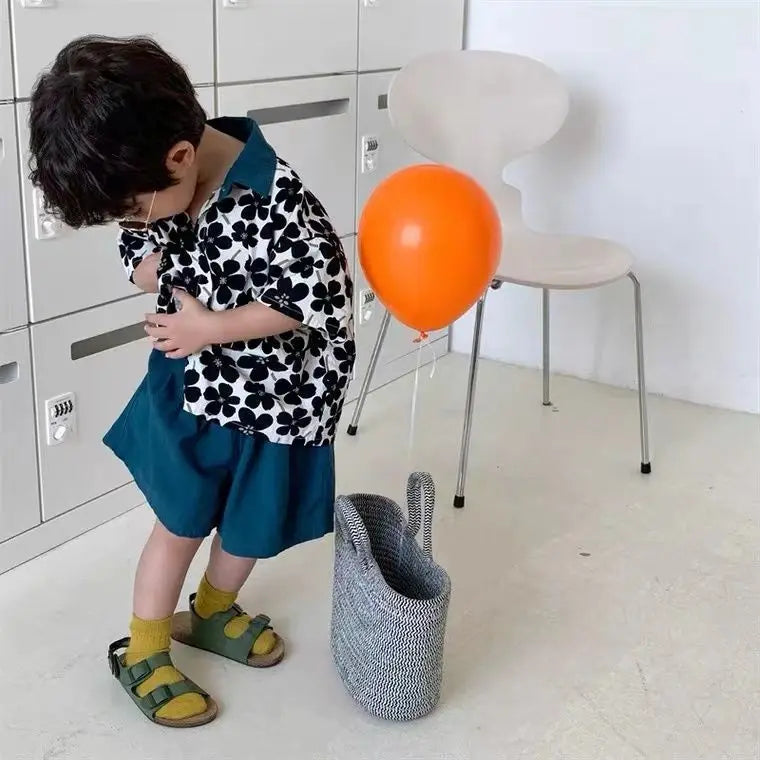 Children Clothing 2025 New Fashionable Flower Suit Baby Short Sleeve Shirt Shorts Handsome Retro Casual Shorts Two Piece Set