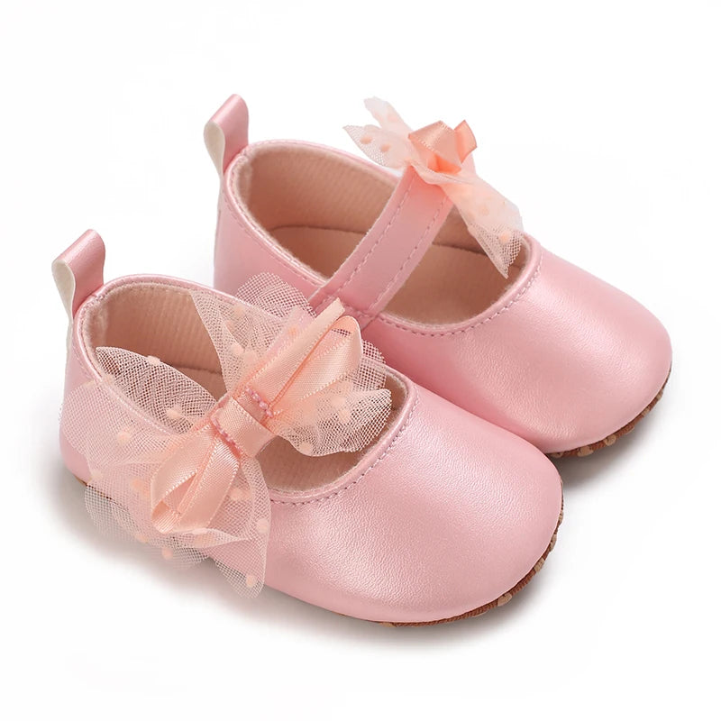 Spring And Autumn Bow 0-18 Months Newborns Wearing Outward Walking Shoes With Durable Soft Sole And Non Slip Princess Shoes