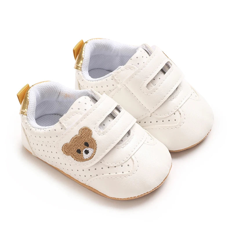Spring And Autumn Style Newborn Sneakers for 0-12 Months, Featuring Cute Bear Embroidery, Soft Rubber Soles for Comfort And Slip