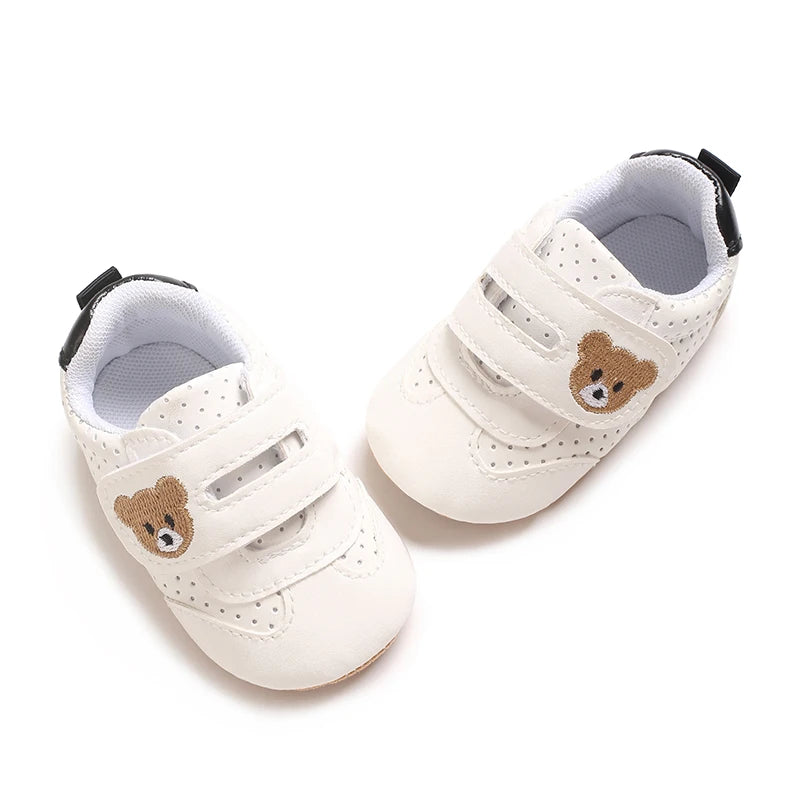 Spring And Autumn Style Newborn Sneakers for 0-12 Months, Featuring Cute Bear Embroidery, Soft Rubber Soles for Comfort And Slip