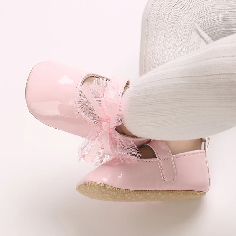 Spring And Autumn Bow 0-18 Months Newborns Wearing Outward Walking Shoes With Durable Soft Sole And Non Slip Princess Shoes