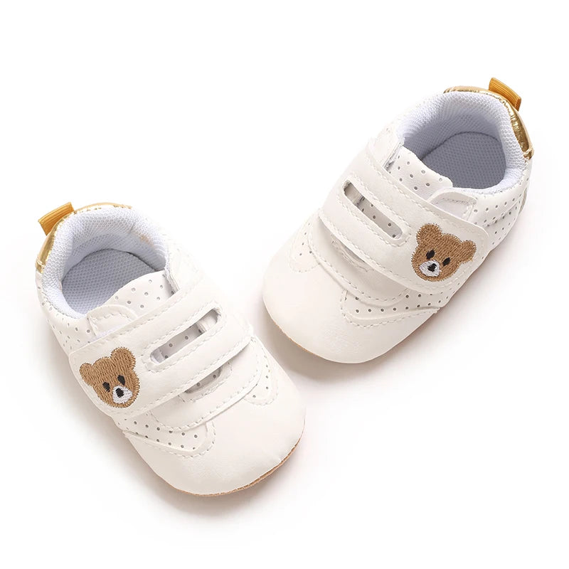 Spring And Autumn Style Newborn Sneakers for 0-12 Months, Featuring Cute Bear Embroidery, Soft Rubber Soles for Comfort And Slip